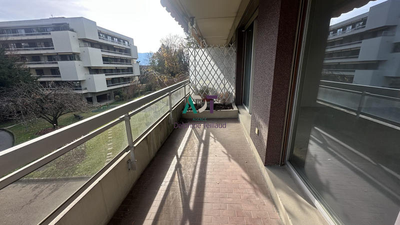 Appartement - 95 m² - 3 pièces