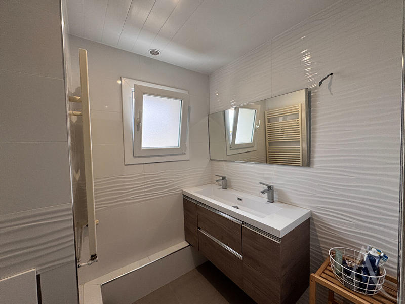 Maison - 105 m² - 6 pièces