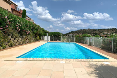 Appartement - 106 m² - 5 pièces