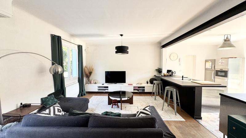 Maison - 138 m² - 5 pièces