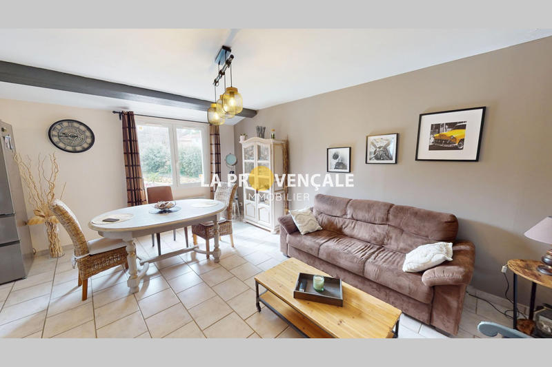 Maison - 168 m² - 10 pièces