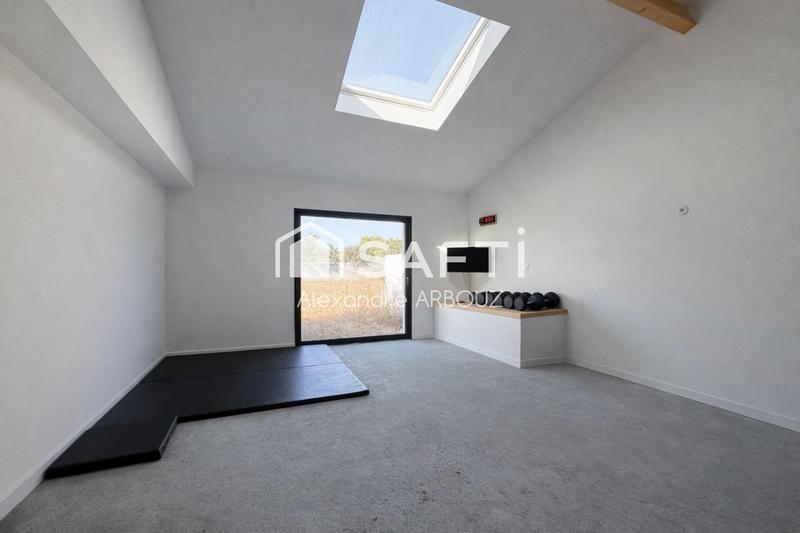 Maison - 178 m² - 4 pièces