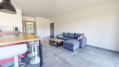 Appartement - 75 m² - 3 pièces