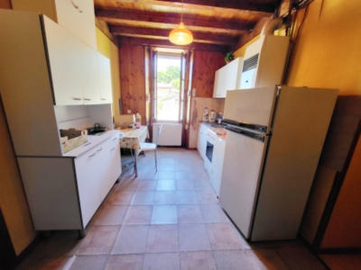 Maison - 205 m² - 12 pièces