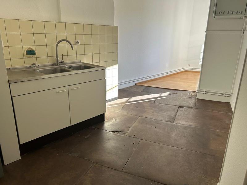 Appartement - 238 m² - 9 pièces