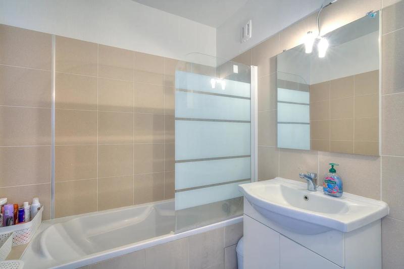 Appartement - 77 m² - 4 pièces