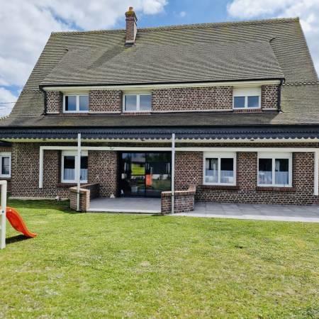 Maison - 182 m² - 8 pièces