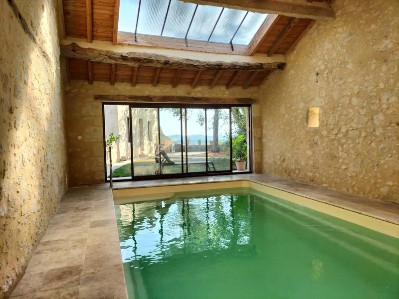 Maison - 177 m² - 5 pièces