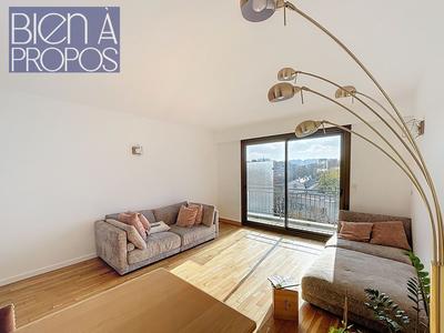 Appartement - 84 m² - 3 pièces