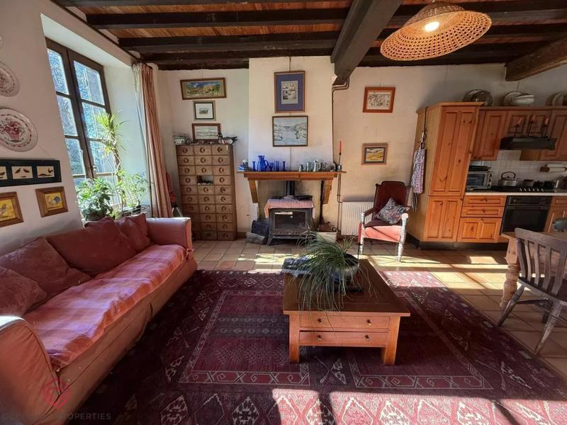 Maison de campagne - 203 m² - 6 pièces