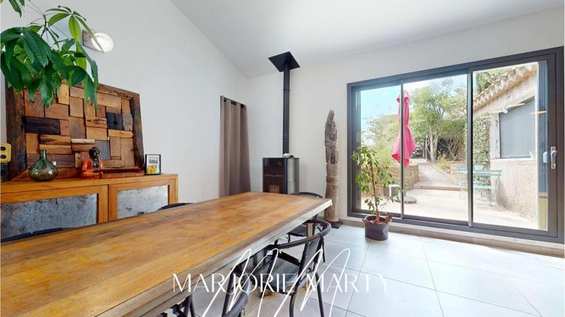 Maison - 269 m² - 9 pièces