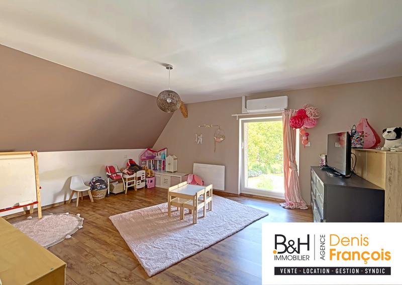 Maison ancienne - 172 m² - 5 pièces