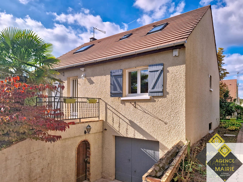 Maison - 115 m² - 6 pièces