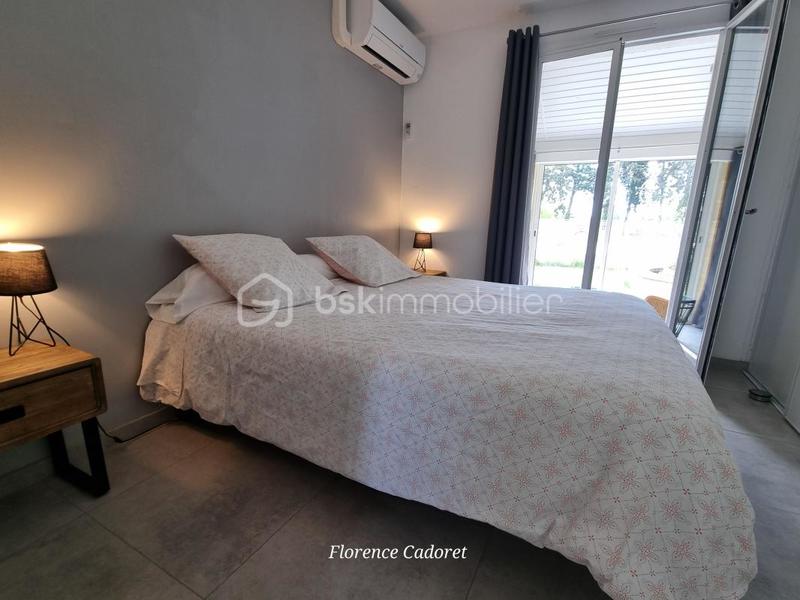 Villa - 239 m² - 8 pièces