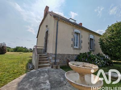 Maison - 104 m² - 6 pièces