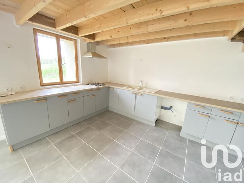 Maison - 250 m² - 6 pièces