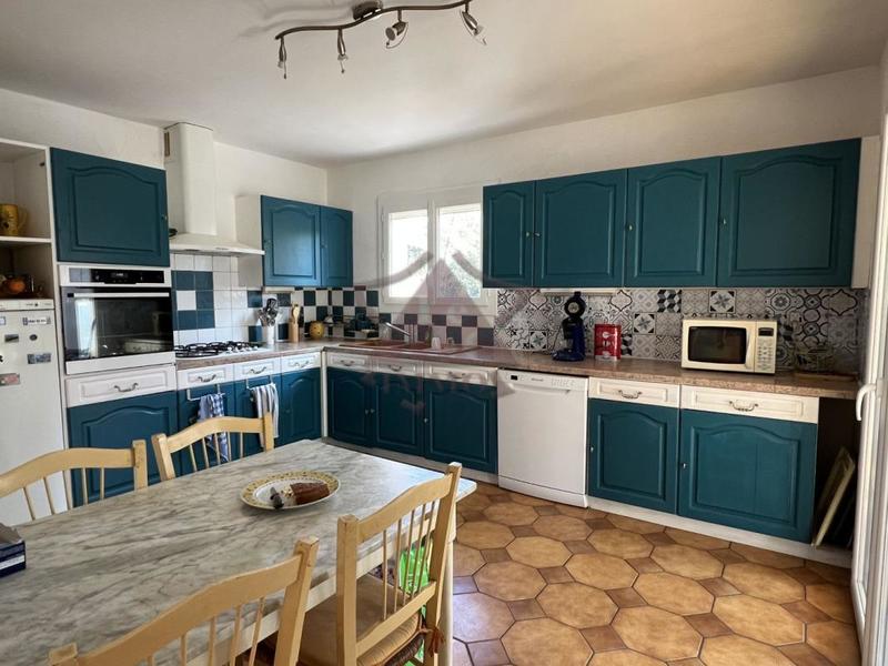 Villa - 177 m² - 7 pièces