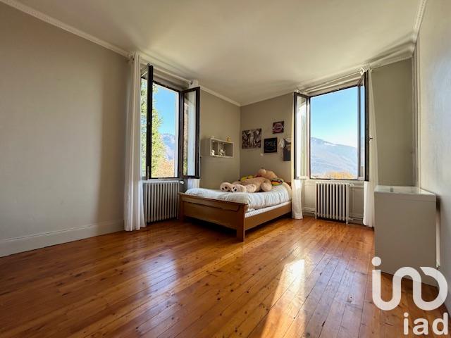 Maison - 155 m² - 6 pièces