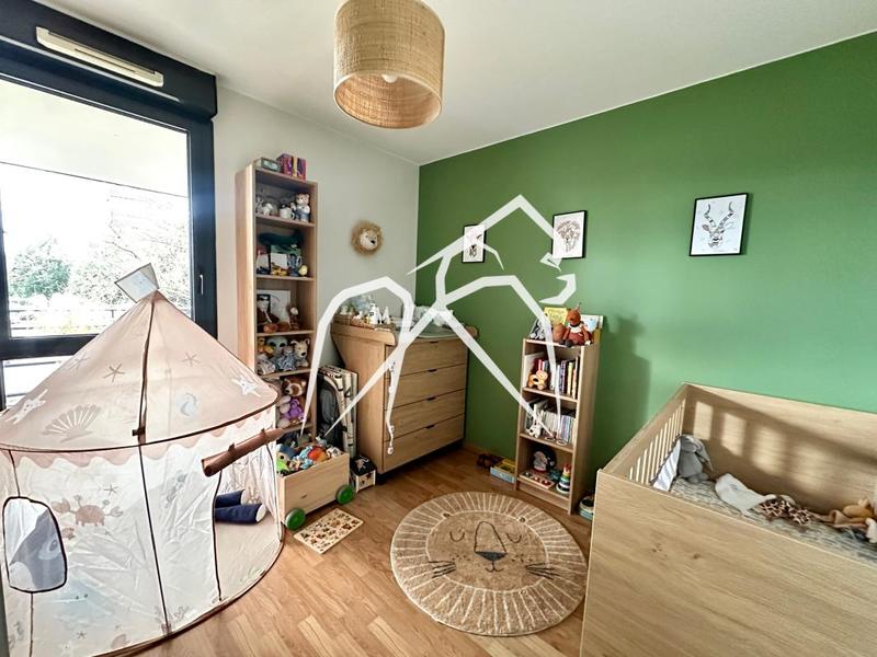 Appartement ancien - 73 m² - 3 pièces