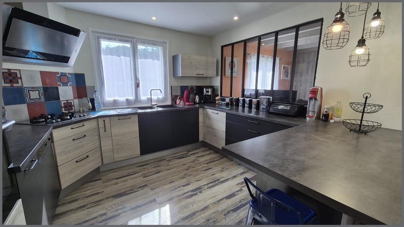 Maison - 142 m² - 5 pièces