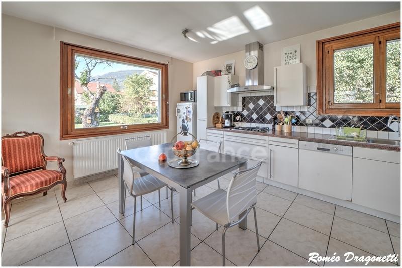 Maison - 120 m² - 4 pièces