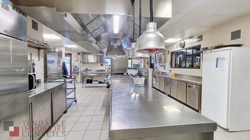 Fonds de commerce - Hôtellerie / Restauration - 250 m²