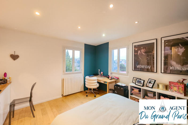 Maison - 136 m² - 6 pièces