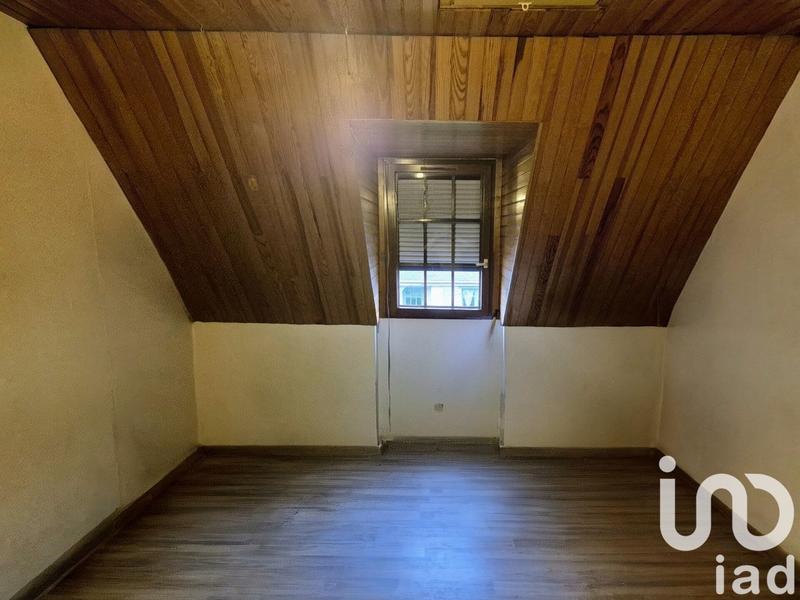 Maison - 94 m² - 5 pièces