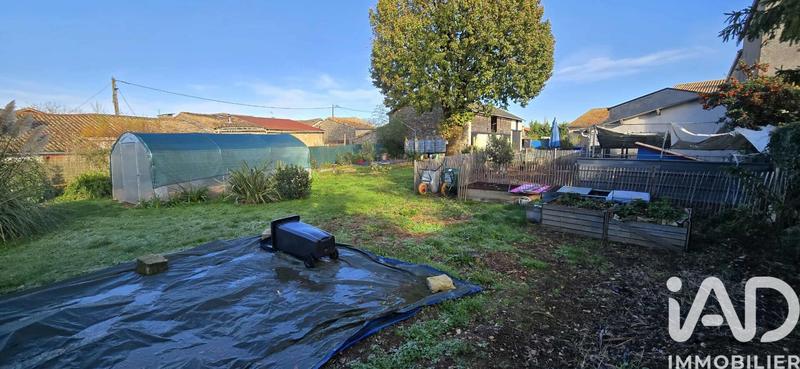 Maison de village - 240 m² - 7 pièces