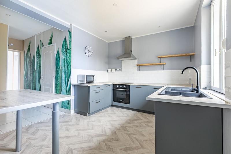 Maison - 106 m² - 5 pièces