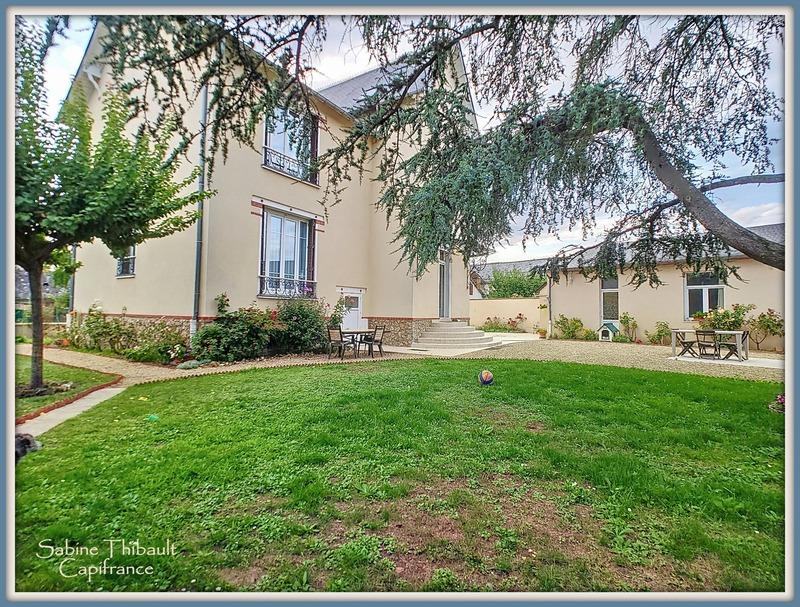 Maison - 196 m² - 7 pièces