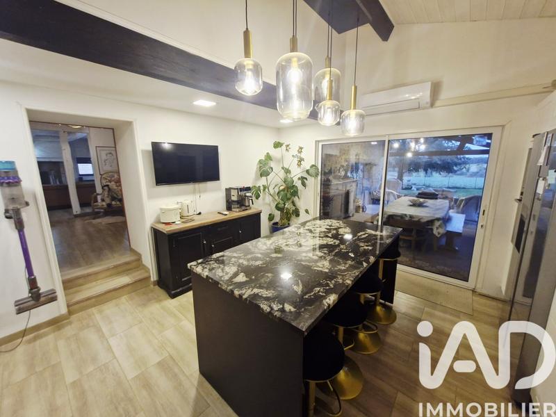 Maison - 197 m² - 6 pièces