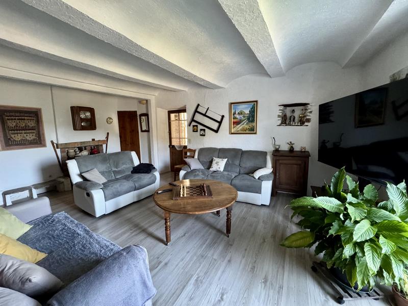 Maison - 137 m² - 7 pièces