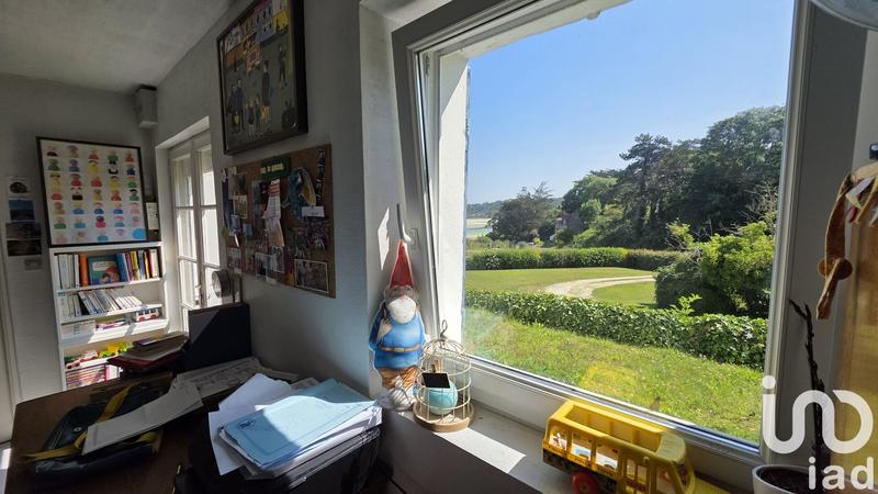 Maison - 210 m² - 9 pièces