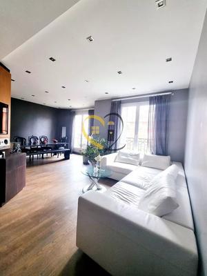 Appartement - 89 m² - 4 pièces