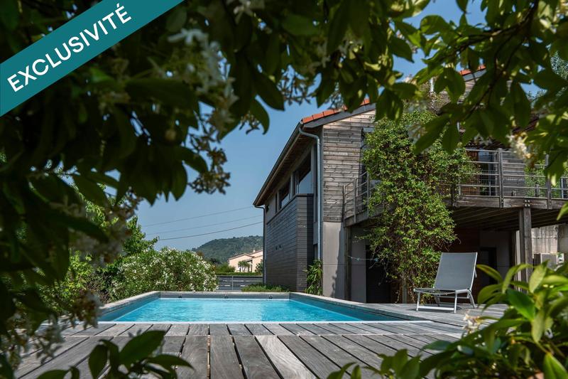 Maison - 130 m² - 4 pièces