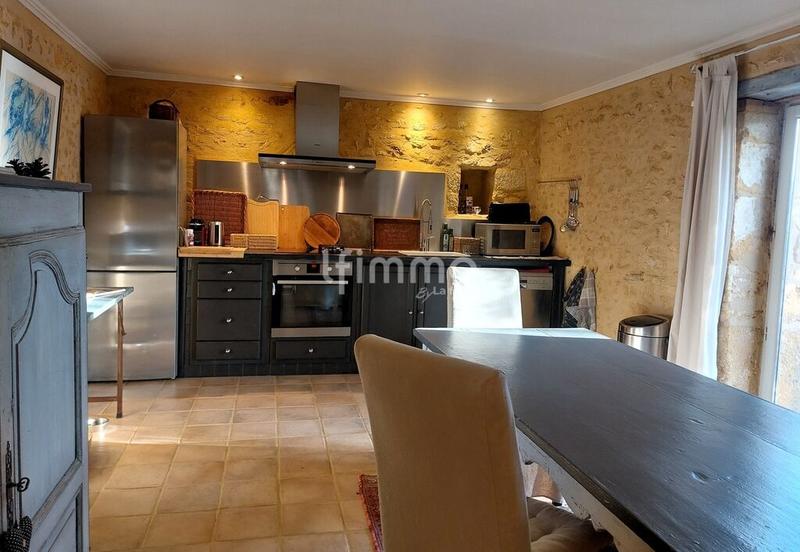 Maison en pierre - 97 m² - 4 pièces