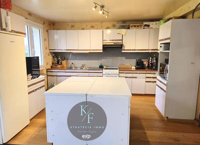 Maison - 95 m² - 4 pièces