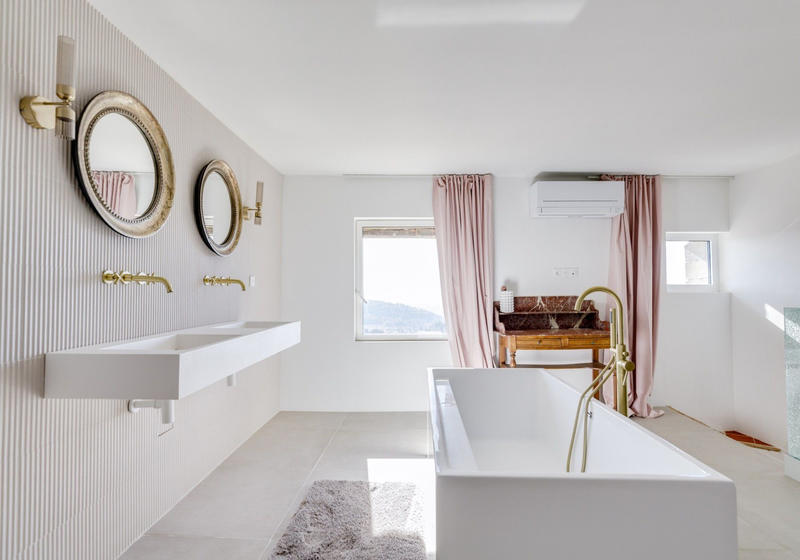 Maison de village - 132 m² - 6 pièces