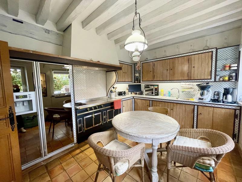 Maison - 213 m² - 7 pièces