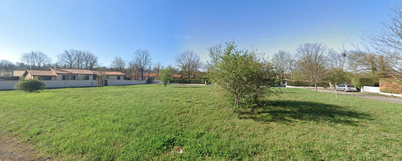 Terrain constructible - 780 m²