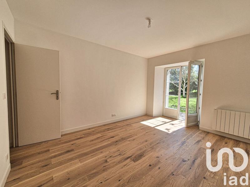 Maison - 210 m² - 7 pièces