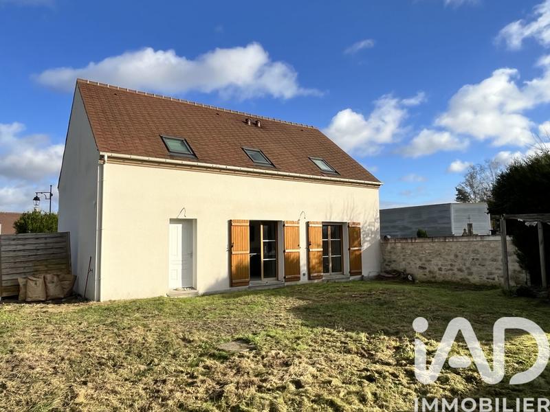 Maison - 108 m² - 6 pièces