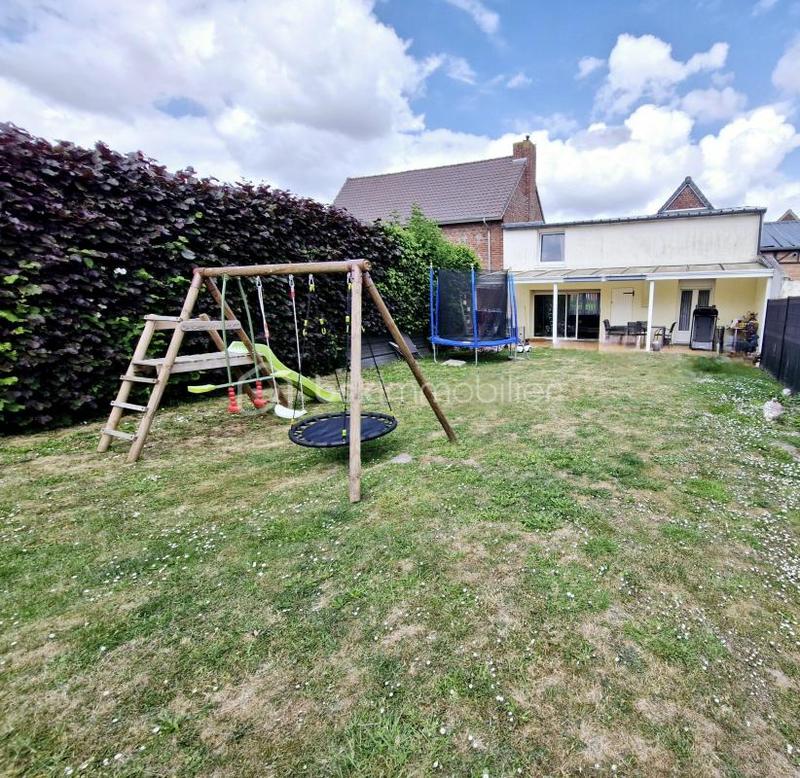 Longère - 195 m² - 6 pièces