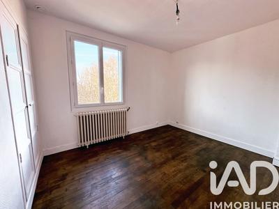 Maison - 68 m² - 5 pièces