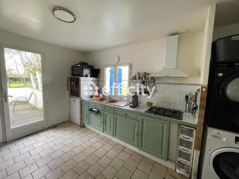 Maison - 158 m² - 7 pièces