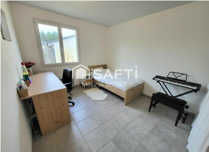 Maison - 100 m² - 4 pièces