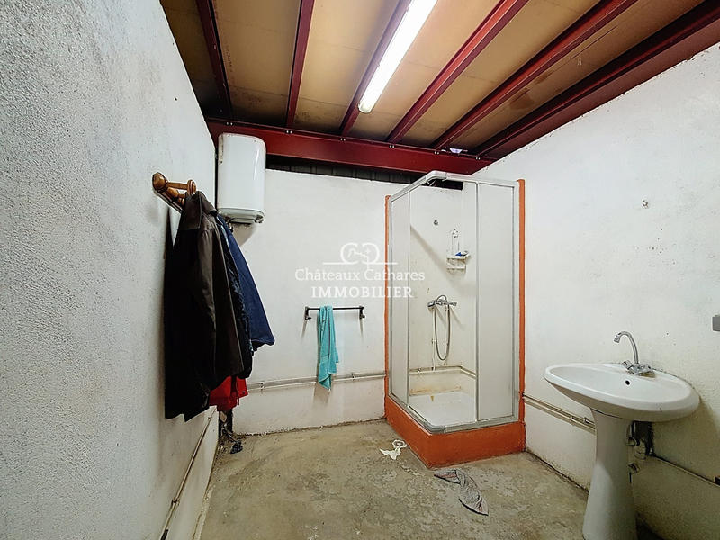 Local d'activités - 280 m²