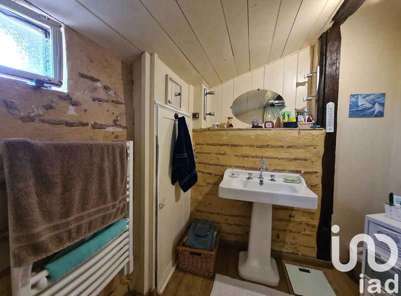 Maison - 240 m² - 6 pièces