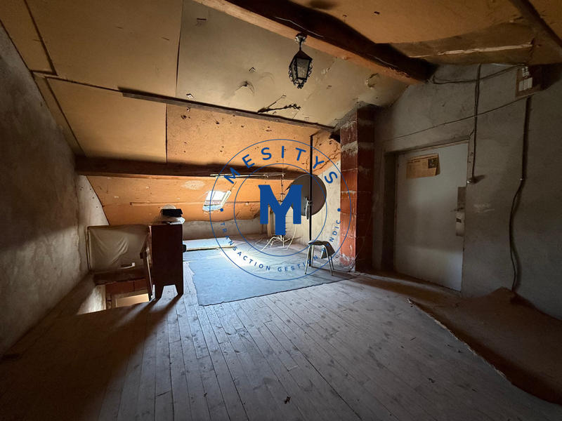 Maison - 122 m² - 5 pièces